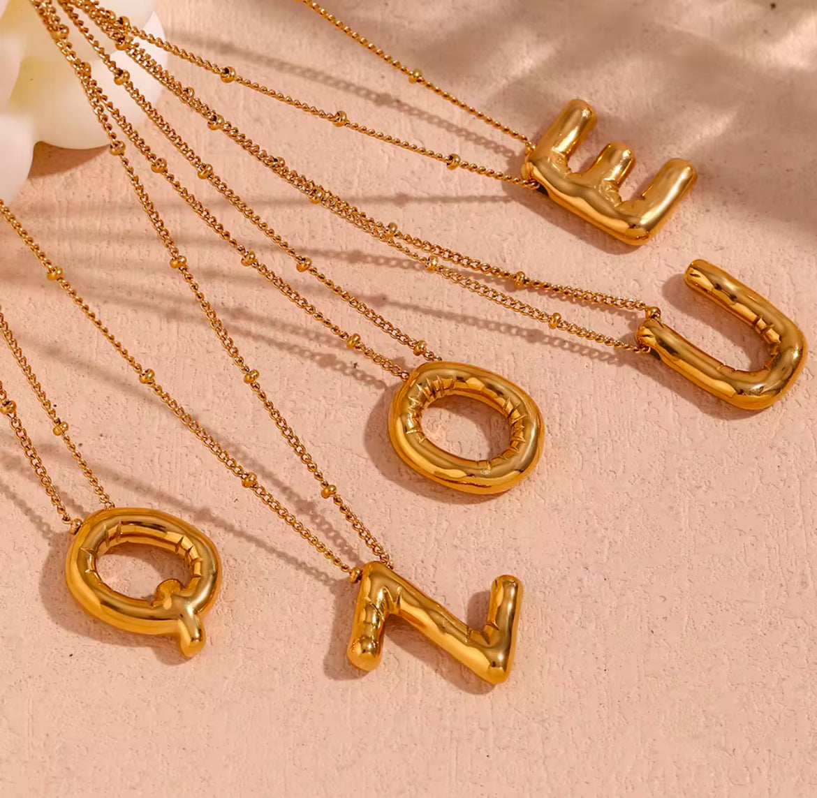 “R” letter